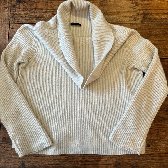 **SOLD** The Row Agnetta Off-The-Shoulder Cashmere - Picture 5 of 12